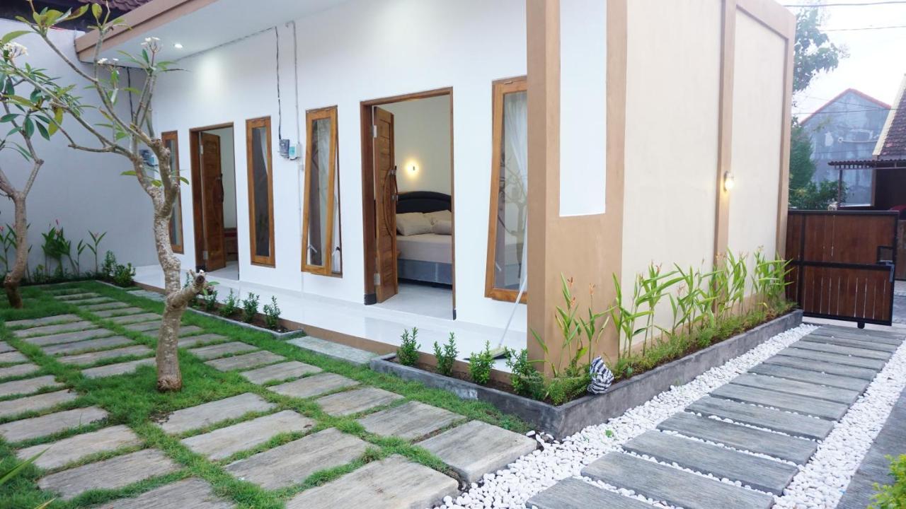 Jingga Homestay Balangan Jimbaran Esterno foto